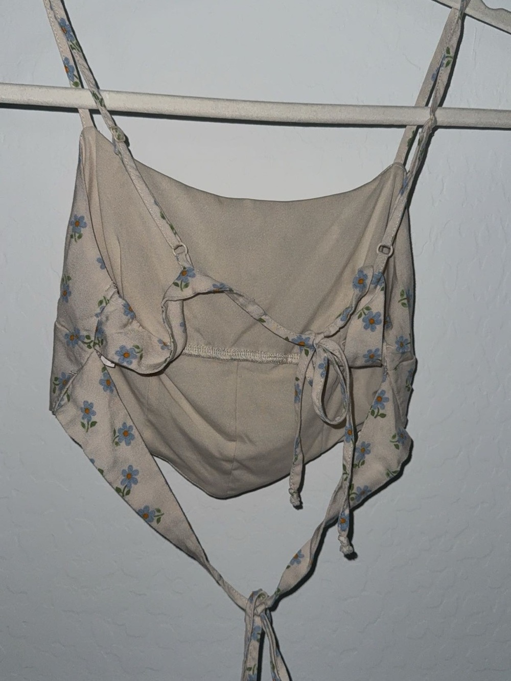 Kendall & Kylie Cream Floral Crop Top with Blue Flowers - Picture 3 of 3